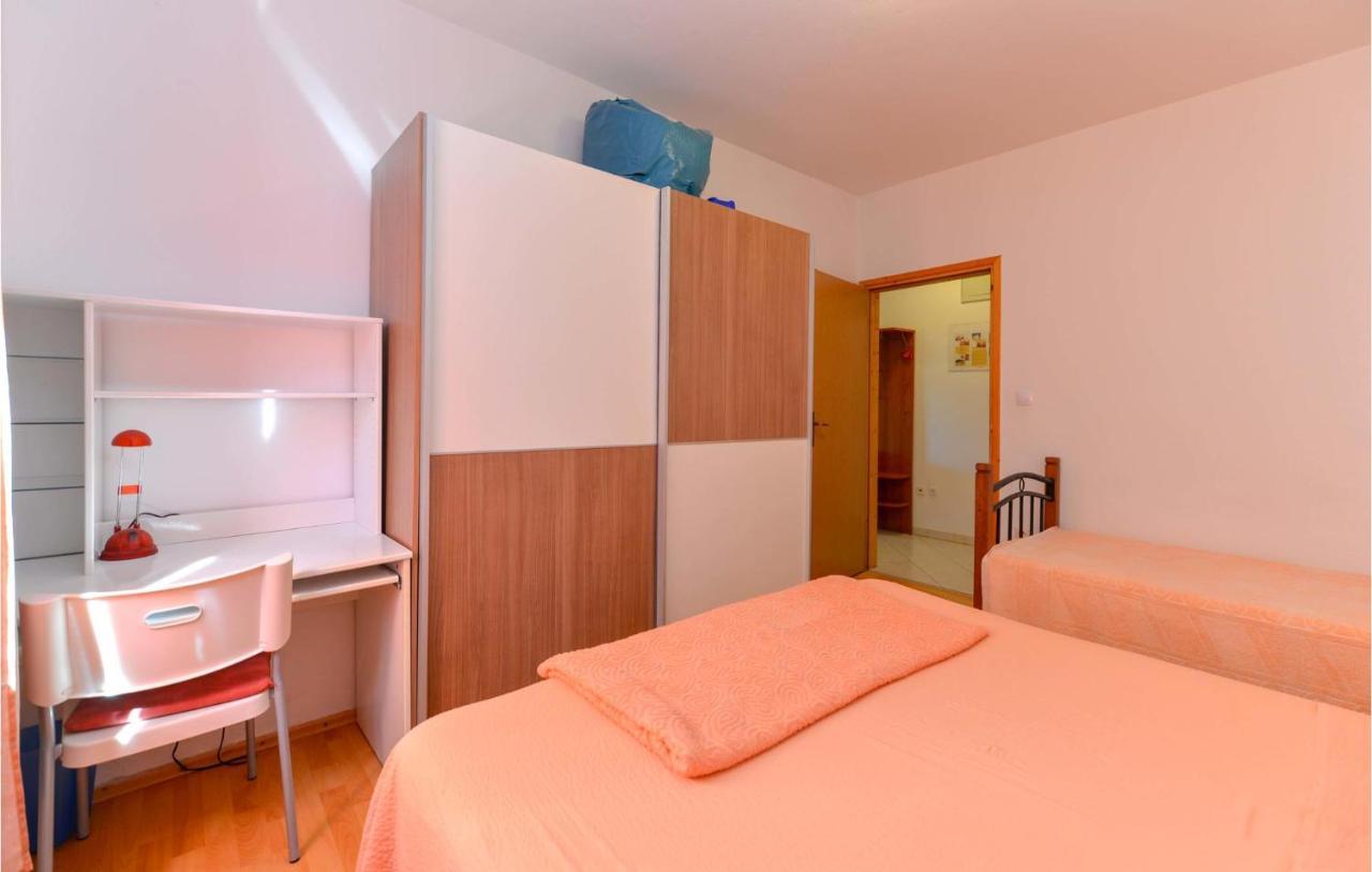 81 With Game Appartement *